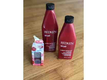 Vivid Hair Salon - $25 Gift Card + Hair Products