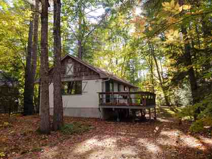 ONE WEEK STAY IN 3 BEDROOM/1 BATH CAMP IN MOULTENBORO NH; SLEEPS 5 ACCESS TO PRIVATE BEACH
