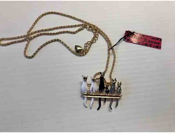 Betsey Johnson Five Cats on a Fence Pendant/Necklace - Photo 2