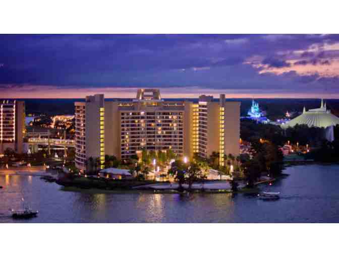 7-Night Stay in 2BR Villa at Bay Lake Tower in Disney World - March 26 to April 2