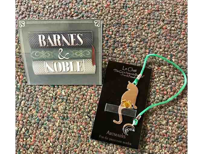 Barnes & Noble - $100 Gift Card & Cat Bookmark