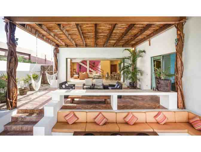 One Week at Luxury Home with Infinity Pool/Hot Tub Overlooking Cancun Bay