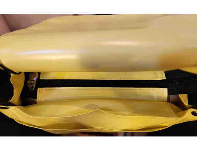 Jack Gomme Light Handbag & Wallet