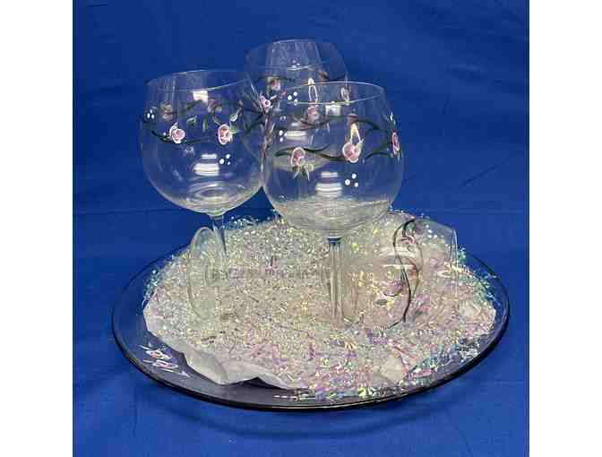 Wine Tasting for Two at Mill River Winery and a Set of Wine Glasses