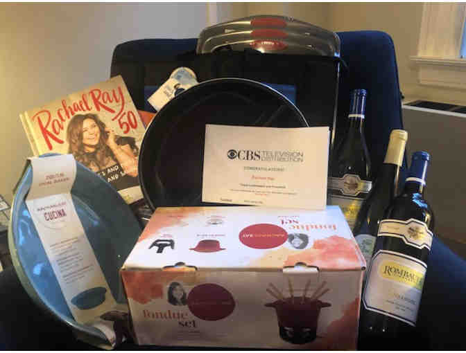 Class Basket from 805 - The Best of NYC Celebrity Chefs Food and Cooking - Photo 1