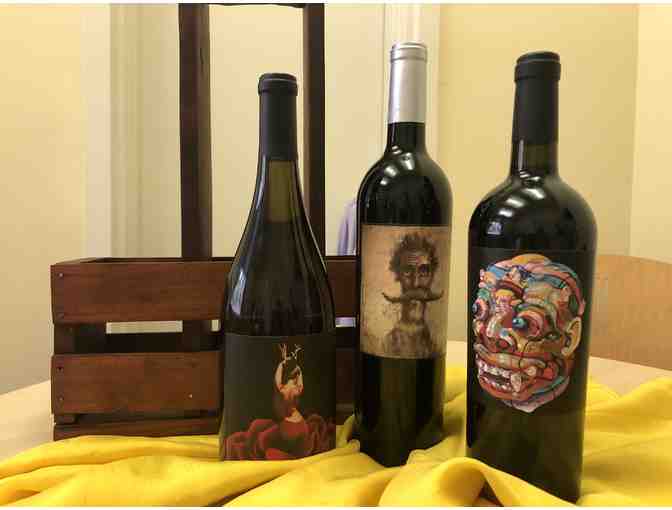 Mantra Wines ~ 'Artist Collection' wine series with Wooden Holder