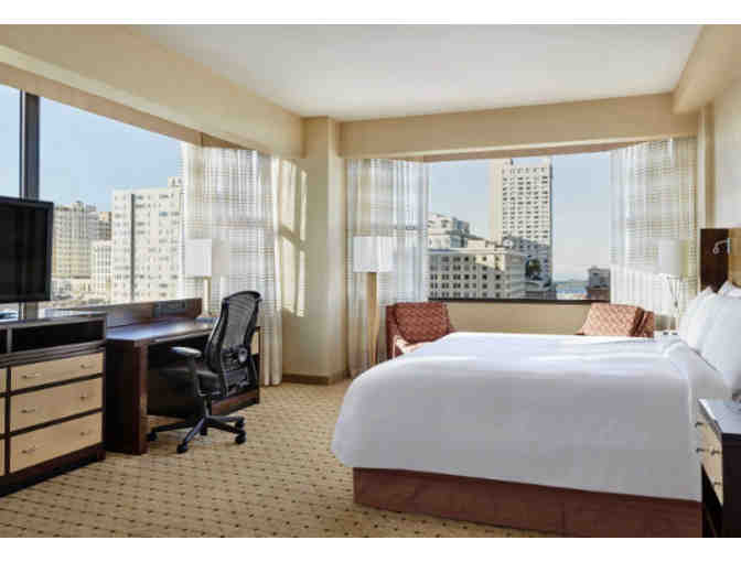 (2) Night Stay in San Francisco, Union Square