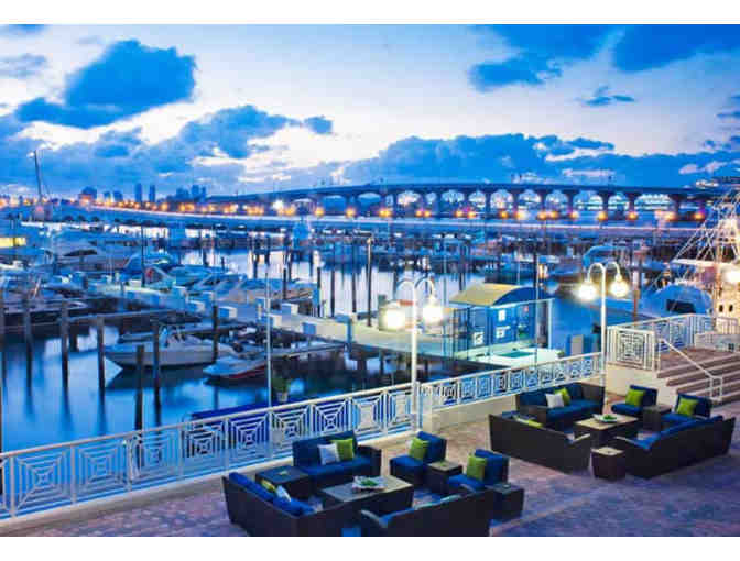 ( 2 ) Nights in Miami Biscayne Bay!