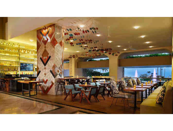 ( 2 ) Nights @ Puerto Vallarta Resort & Spa with Breakfast for Two