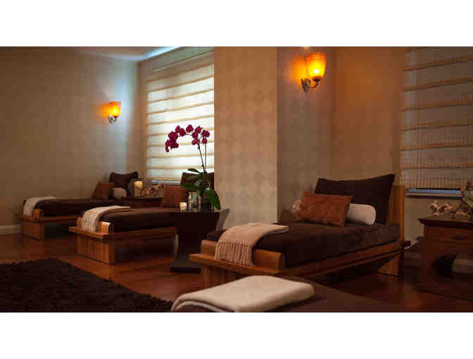 ( 2 ) Nights @ Renaissance, Indian Wells Resort + Breakfast