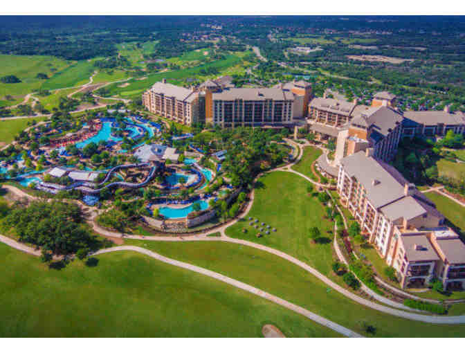 ( 2 ) Night Stay @ JW Marriott San Antonio Hill Country Resort & Spa