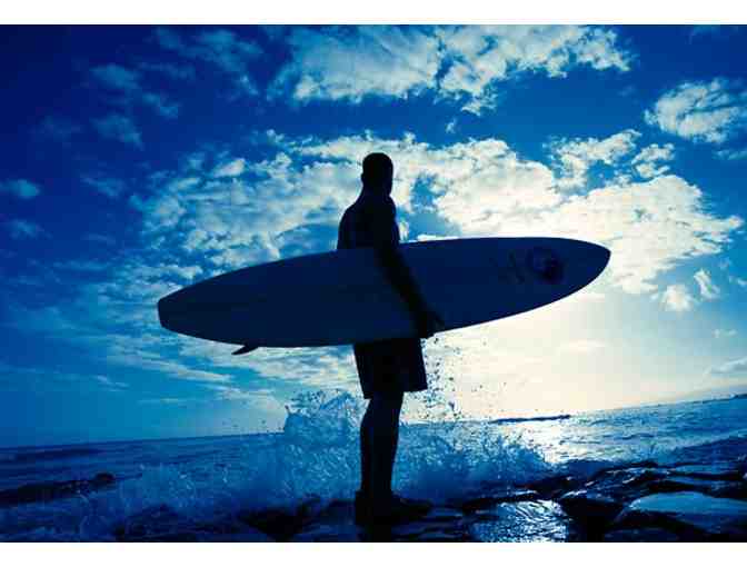 ( 5 ) Night Waikiki Beach Resort Retreat