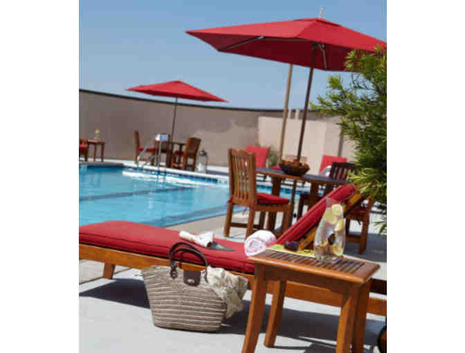 ( 2 ) Night Stay - Dallas Renaissance + Breakfast