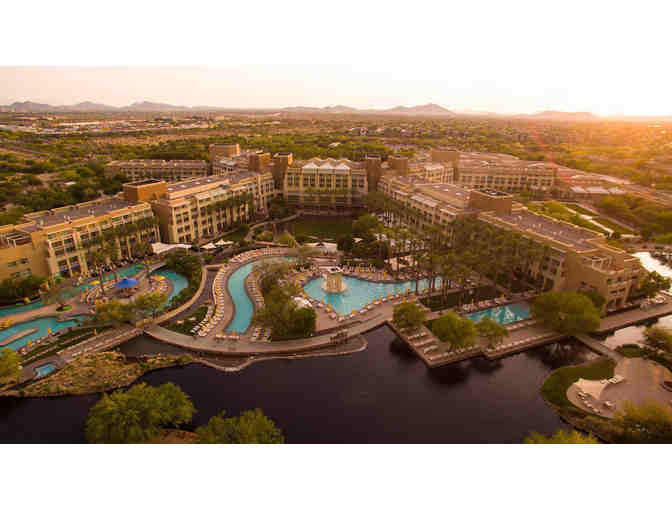 ( 2 ) Nights @ JW Marriott Desert Ridge Resort & Spa + Breakfast for Two