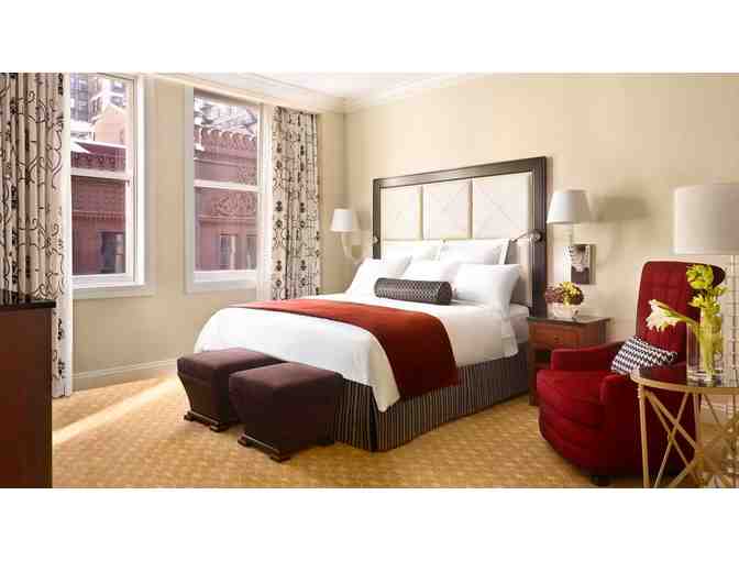 ( 2 ) Nights at JW Chicago with The Spa Certificate