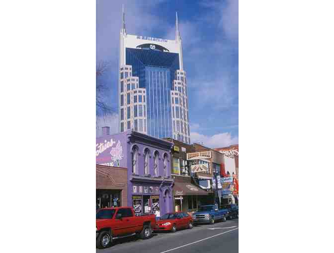 ( 2 ) Nights in Downtown Nashville, Music City!