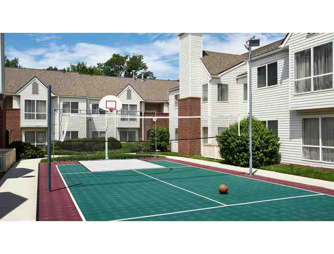 ( 2 ) Nights in Annapolis with Lunch/Dinner!