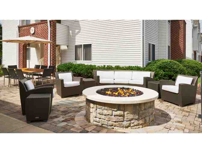 ( 2 ) Nights in Annapolis with Lunch/Dinner!