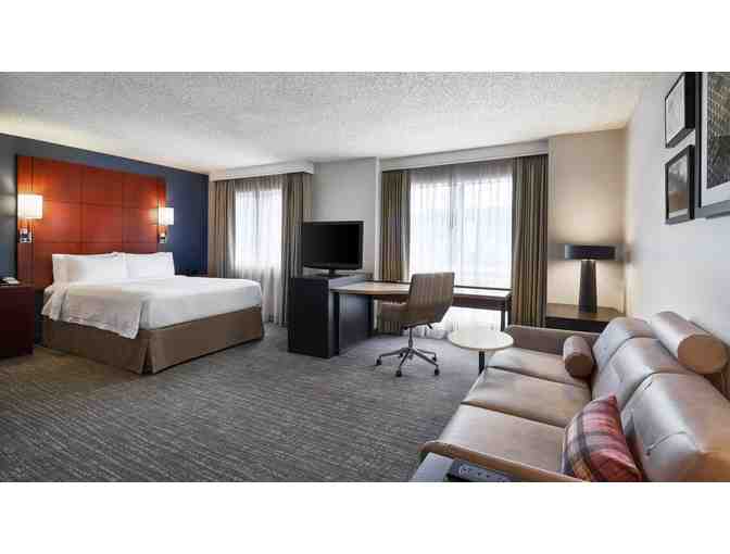 ( 2 ) Nights in Annapolis with Lunch/Dinner!