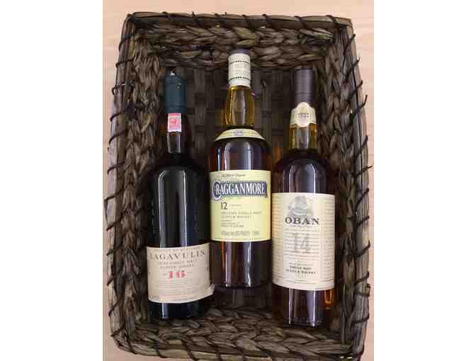 Diageo Gift Basket: 3 Bottles of Whisky & Branded Gear