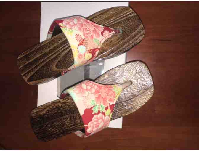 Women's Japanese Floral Jinbei Set, Geta (sandals) Tabi (socks), Fan & Sake