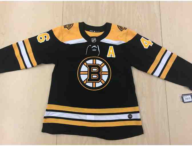 Signed Boston Bruins David Krejci Jersey