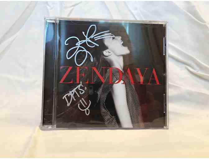 Zendaya Autographed CD and Book 'Between You and Me'