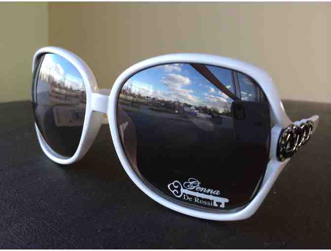 Alayne White Spa, Sunglasses and Wind and Fire Bangle