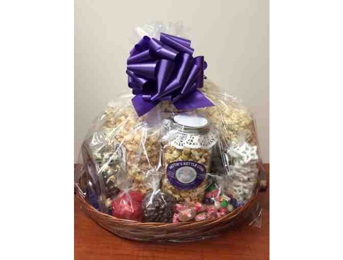 Rhode Island International Film Festival and Nettie's Kettle Corn basket