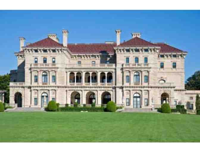 Newport 10-Miler, mansions and more!