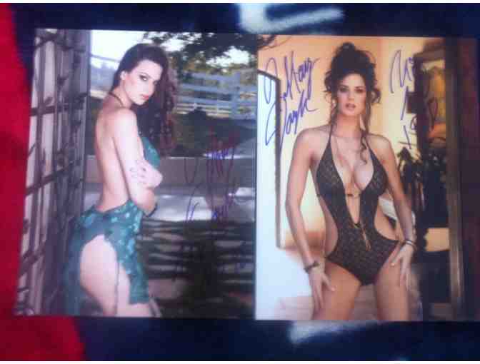 6 autograph Tiffany Taylor pictures