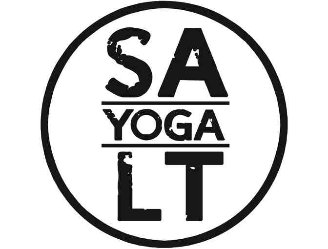 SALT Mother/Daughter Yoga Party with Ediblend drinks