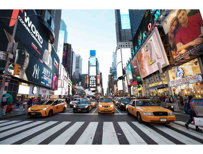 Trip for TWO To New York City This Holiday Season/Dec 4 - 8, 2022 W/The Muck