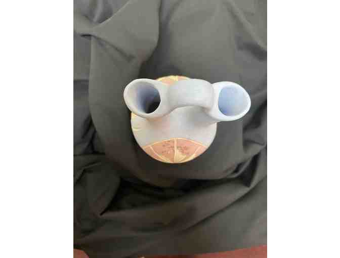 Blue white ware vase simple sunrise design