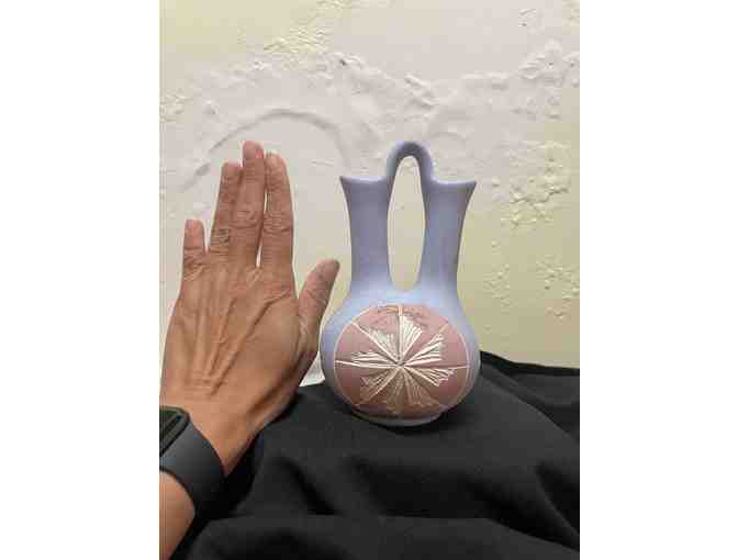 Blue white ware vase simple sunrise design