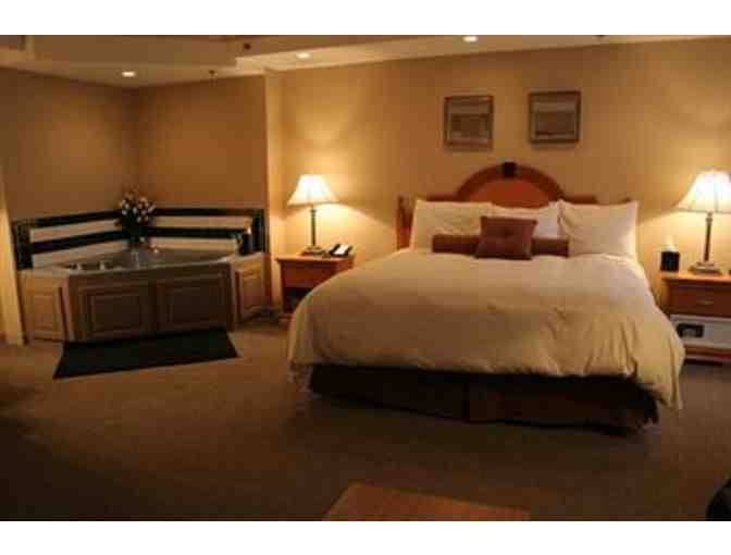 Ambassader Hotel ~ King Whirlpool Suite for One Romantic Evening