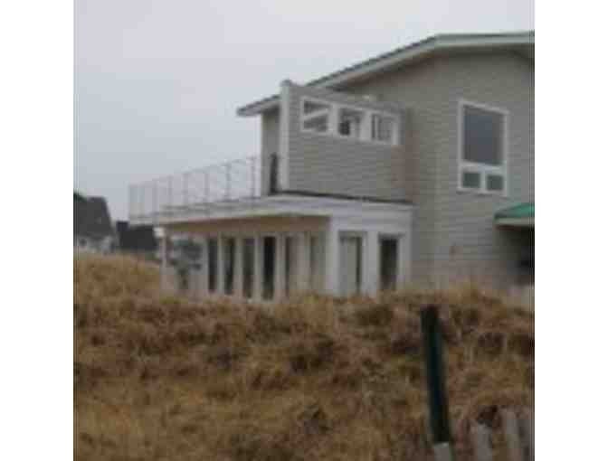 Plum Island - Gorgeous Contemporary Waterfront Home