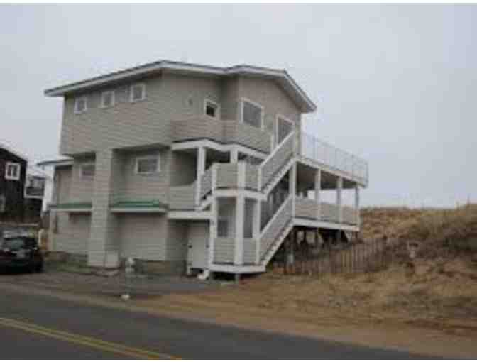 Plum Island - Gorgeous Contemporary Waterfront Home