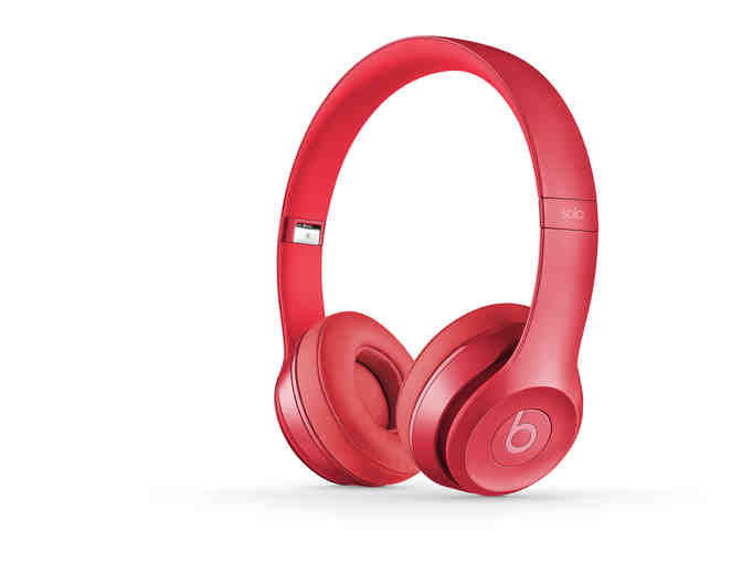 Beats Solo 2 Headphones in Blush Pink - Photo 1