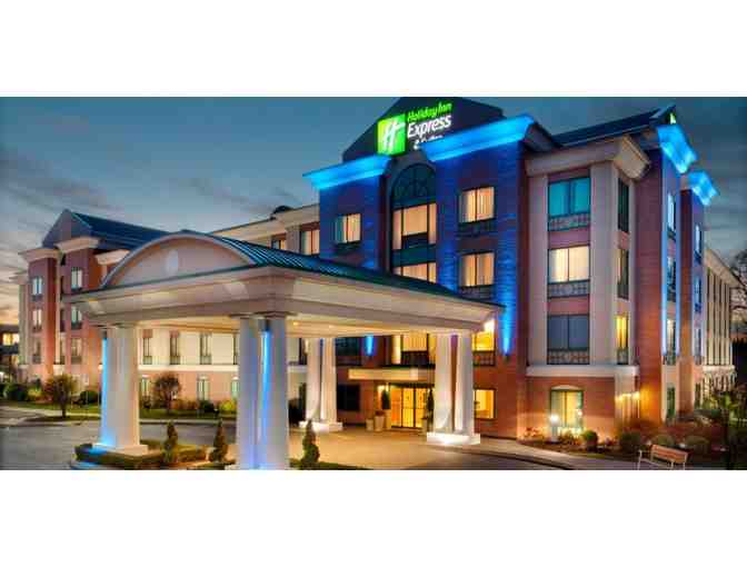 Holiday Inn Express & Suites Warwick-Providence