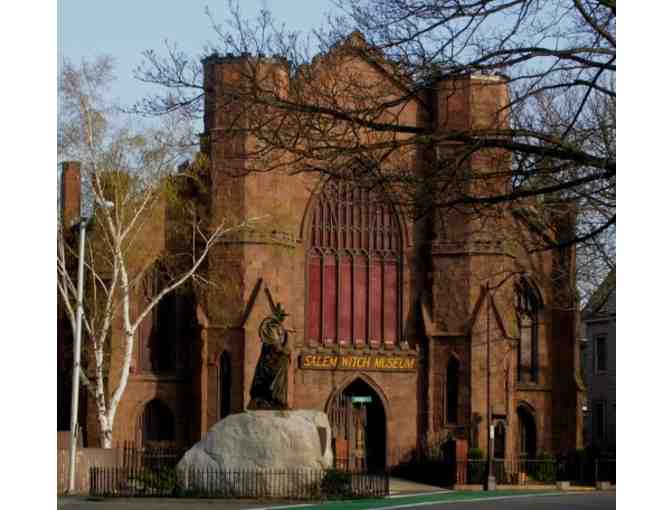 Salem Witch Museum - Bring your friends and family