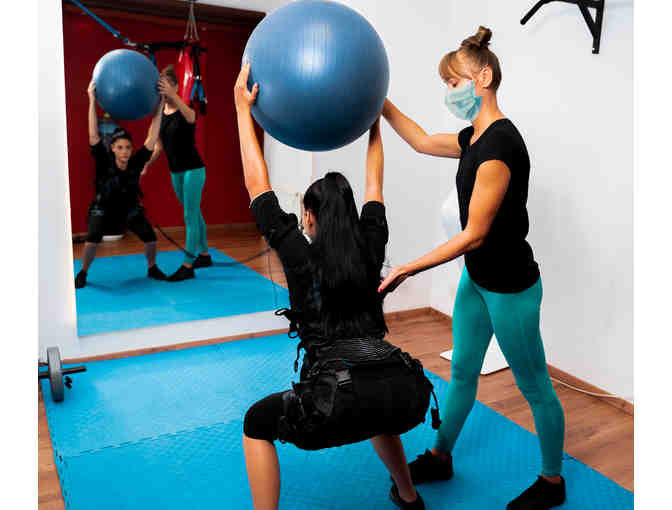 Get Fit with Your Friends! With Certified Personal Fitness Trainer Emilie O'Connor