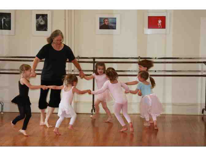 Marblehead School of Ballet - Gift Certificate for 5 Creative Movement Lessons (E. Mass)