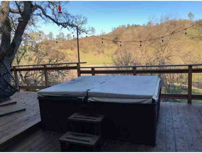 WINE COUNTRY HIDEAWAY: 3 nights for up to 8 people at a home in Pope Valley, Napa County.