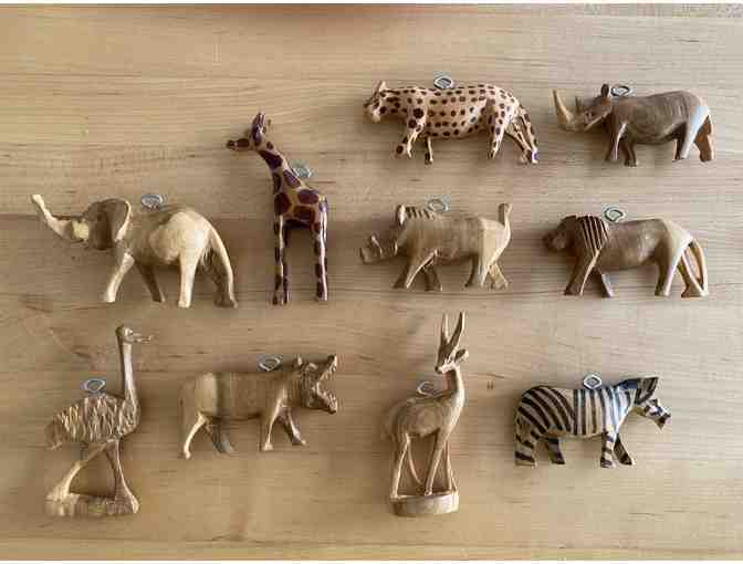 CHARMING CARVED HARDWOOD AFRICAN ANIMALS: Napkin Rings and Ornaments