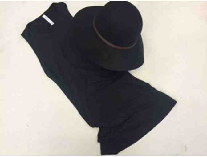 RVCA Mens Black Sweat Shirt & Hat