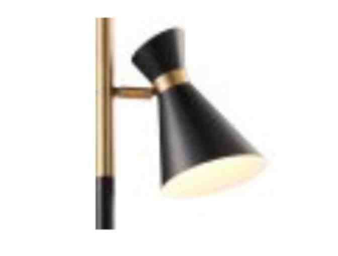 Versanor Harper Modern Floor Lamp