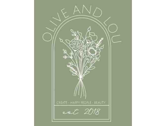 Olive and Lou Prom 2023 Wristlet and Boutonniere