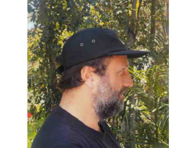 Pari Pack Hoodie White - Size Men's Medium + Black Hat