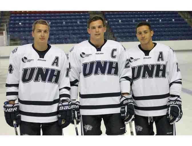 Four Tickets to a UNH Men's Hockey Game